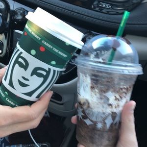 Meet your Posher, Lydia